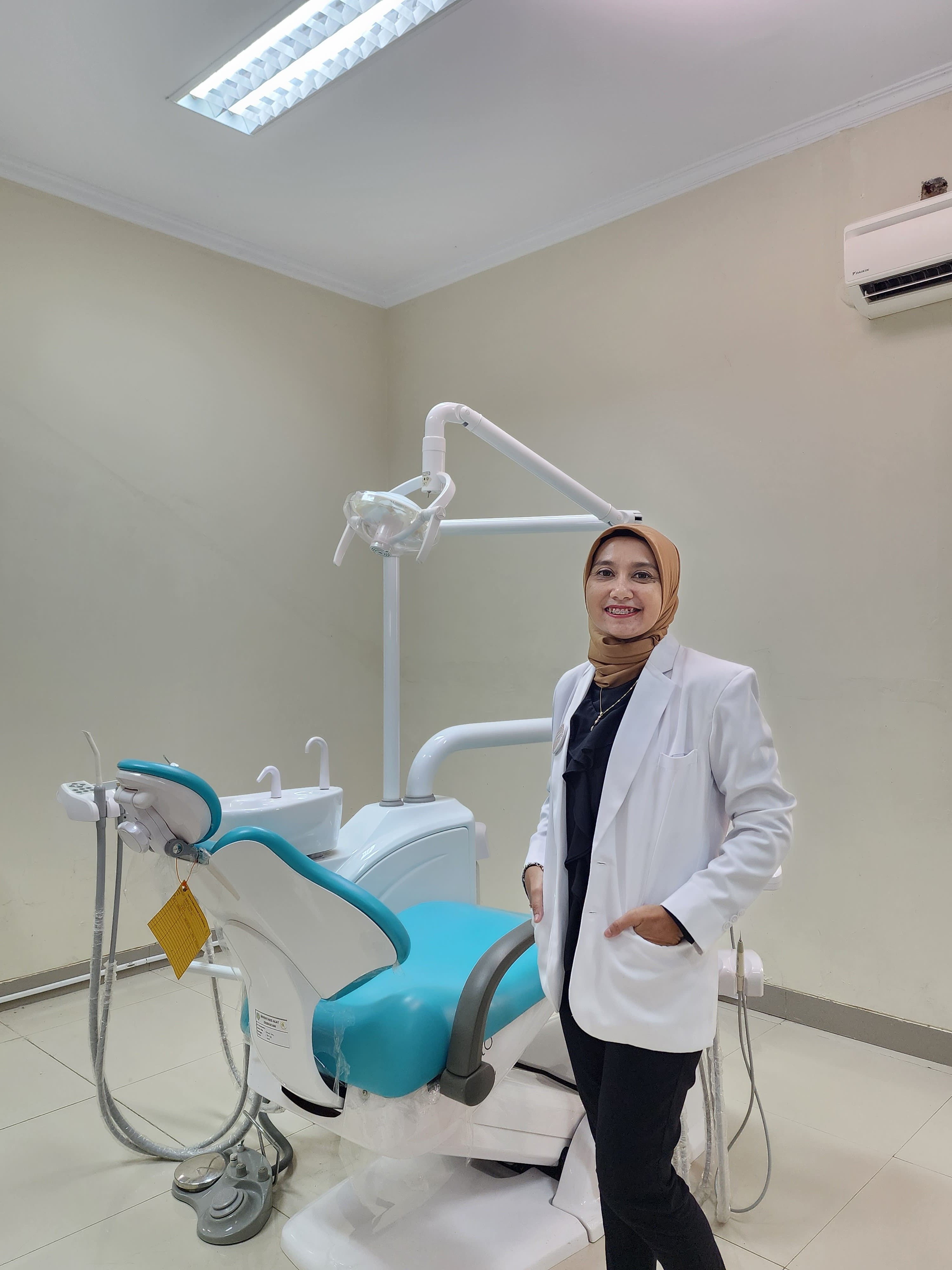 drg. Firdaus Taufik, Sp.KGA